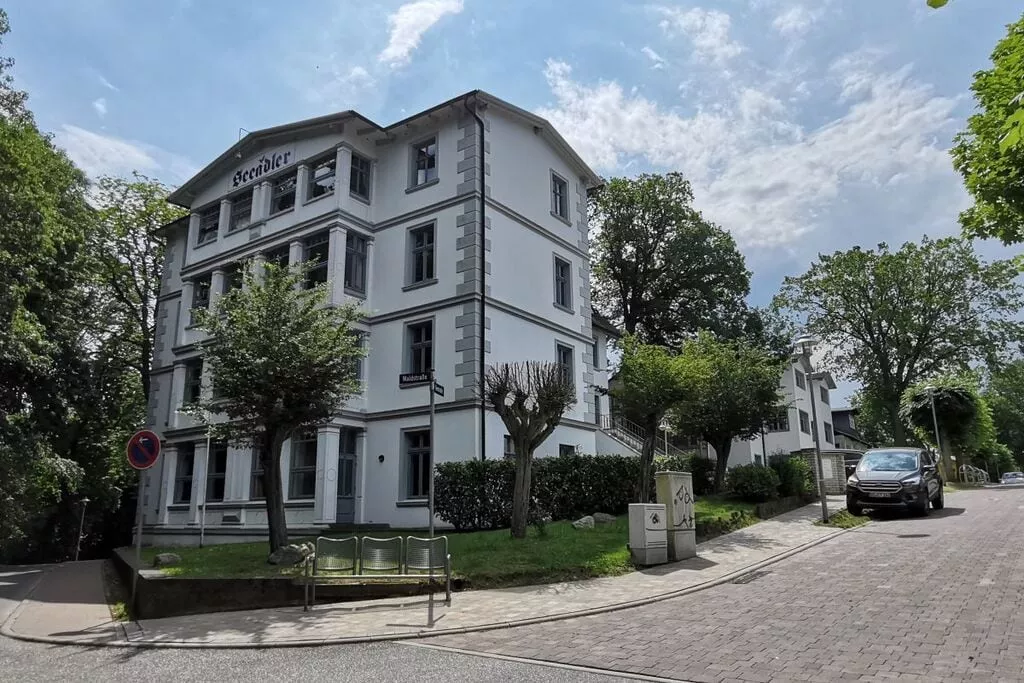 269745-Buitenkant zomer
