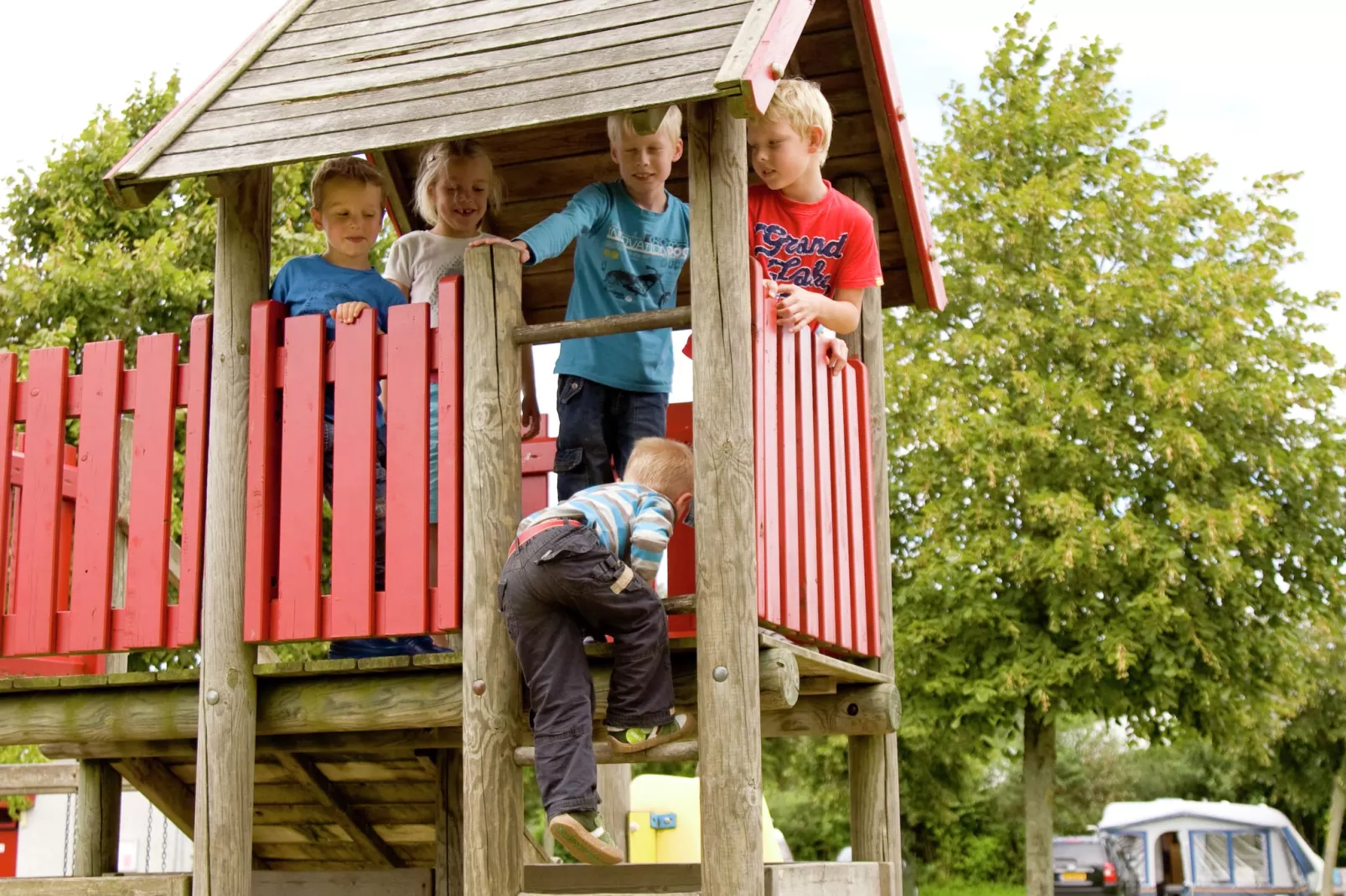 Recreatiepark Bloemketerp 2-Faciliteiten