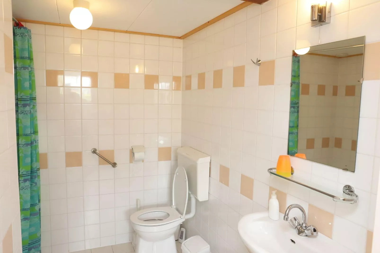 Het Stolphuis-Badkamer