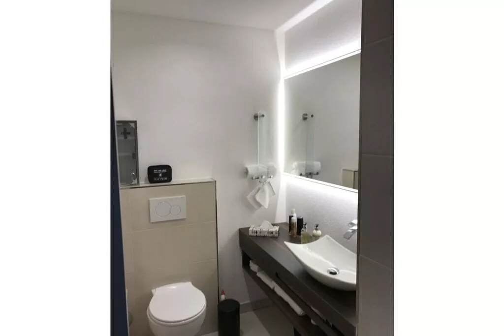 206671-Badkamer