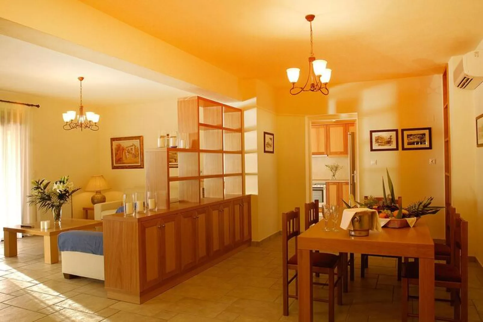 Villa in Agios Nikolaos vlakbij de zee-Woonkamer