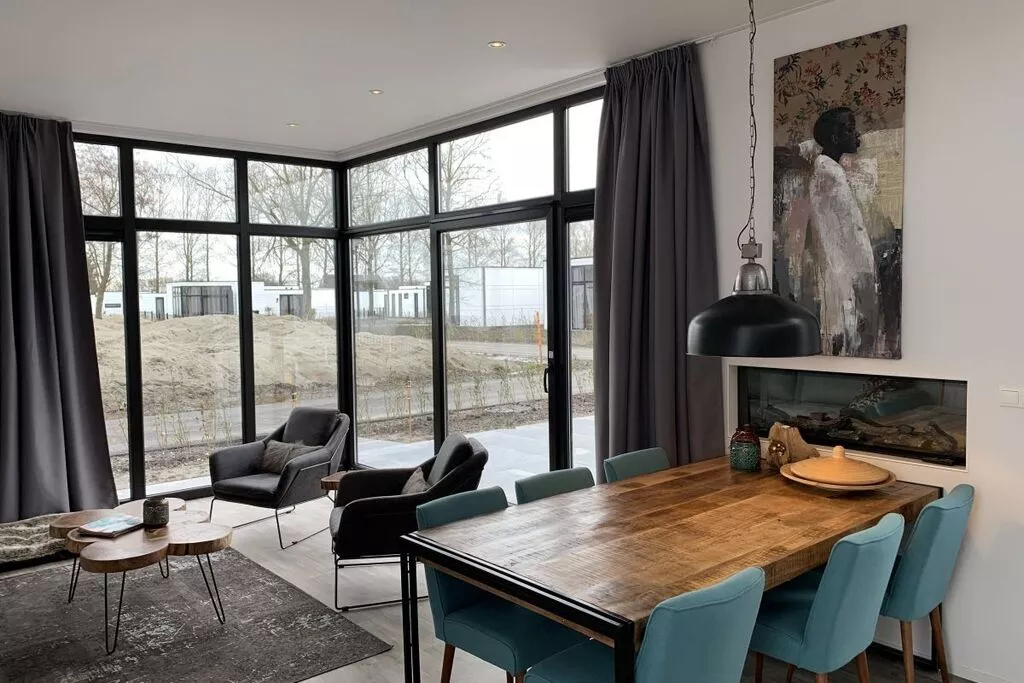 256517-Eetkamer