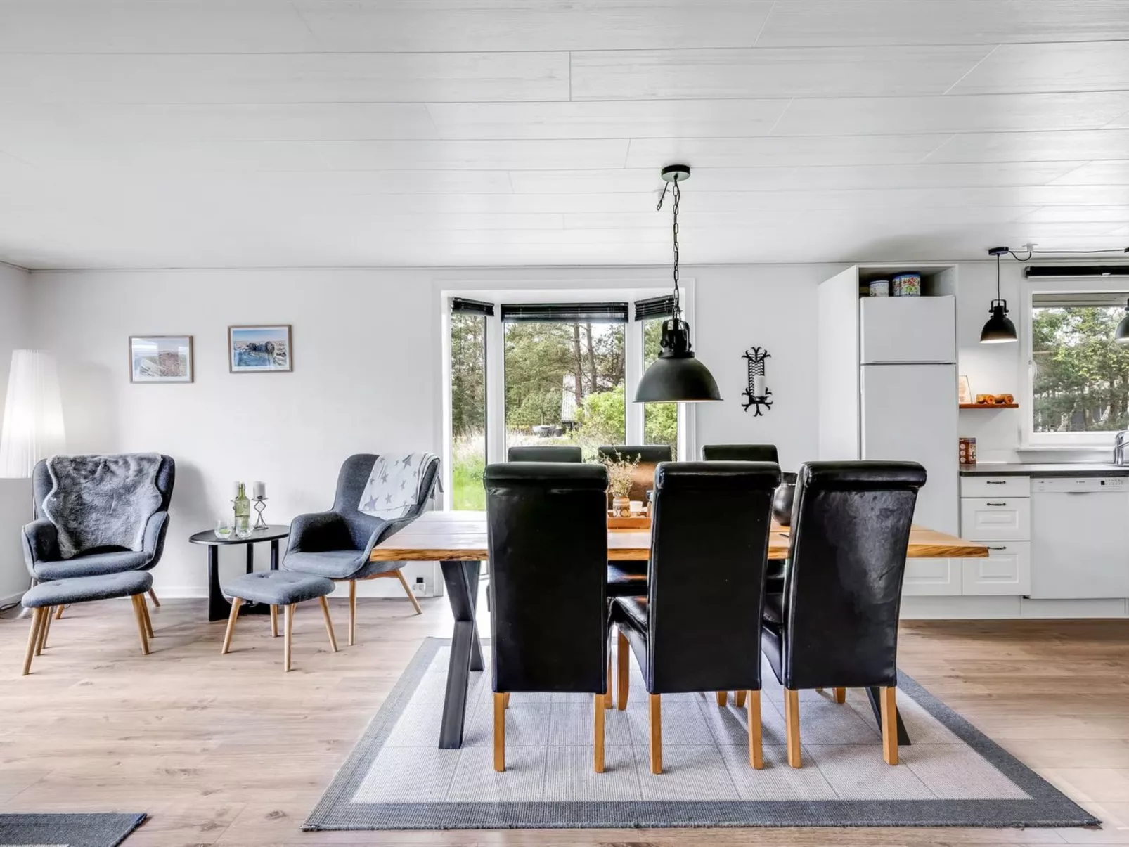 "Aaro" - 1.5km from the sea-Binnen