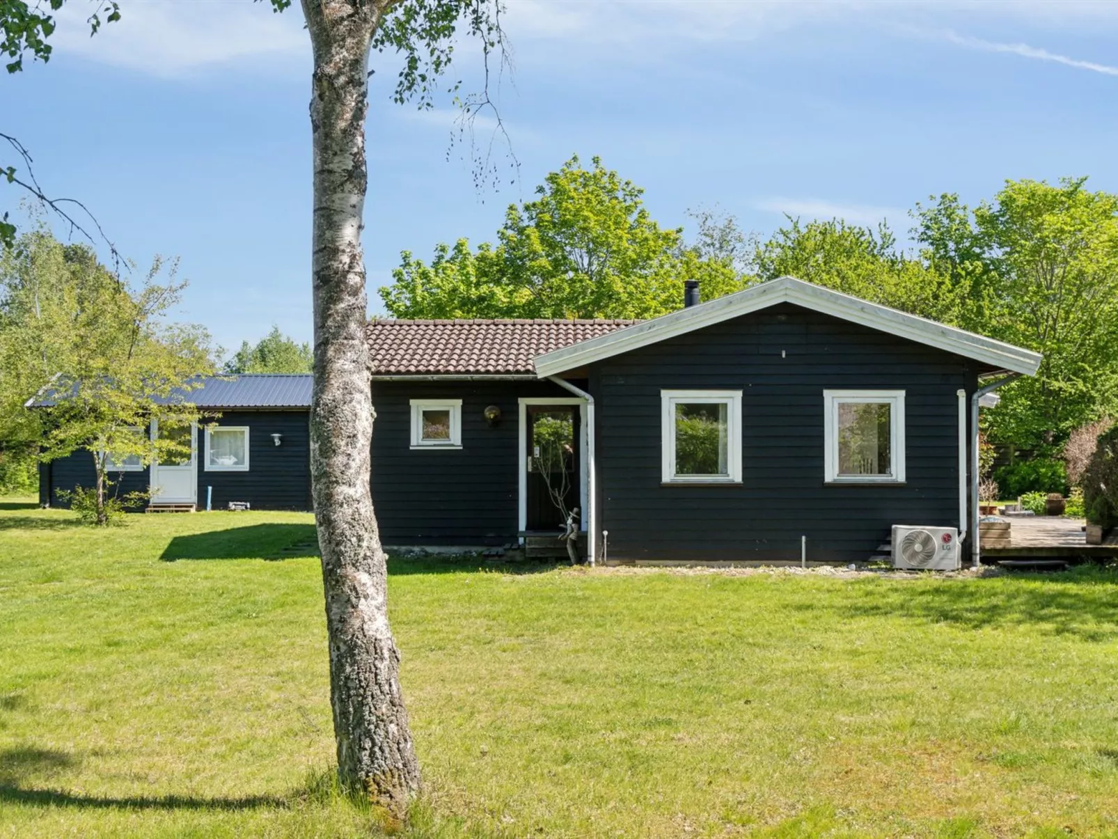 "Janna" - 1.4km from the sea-Buiten