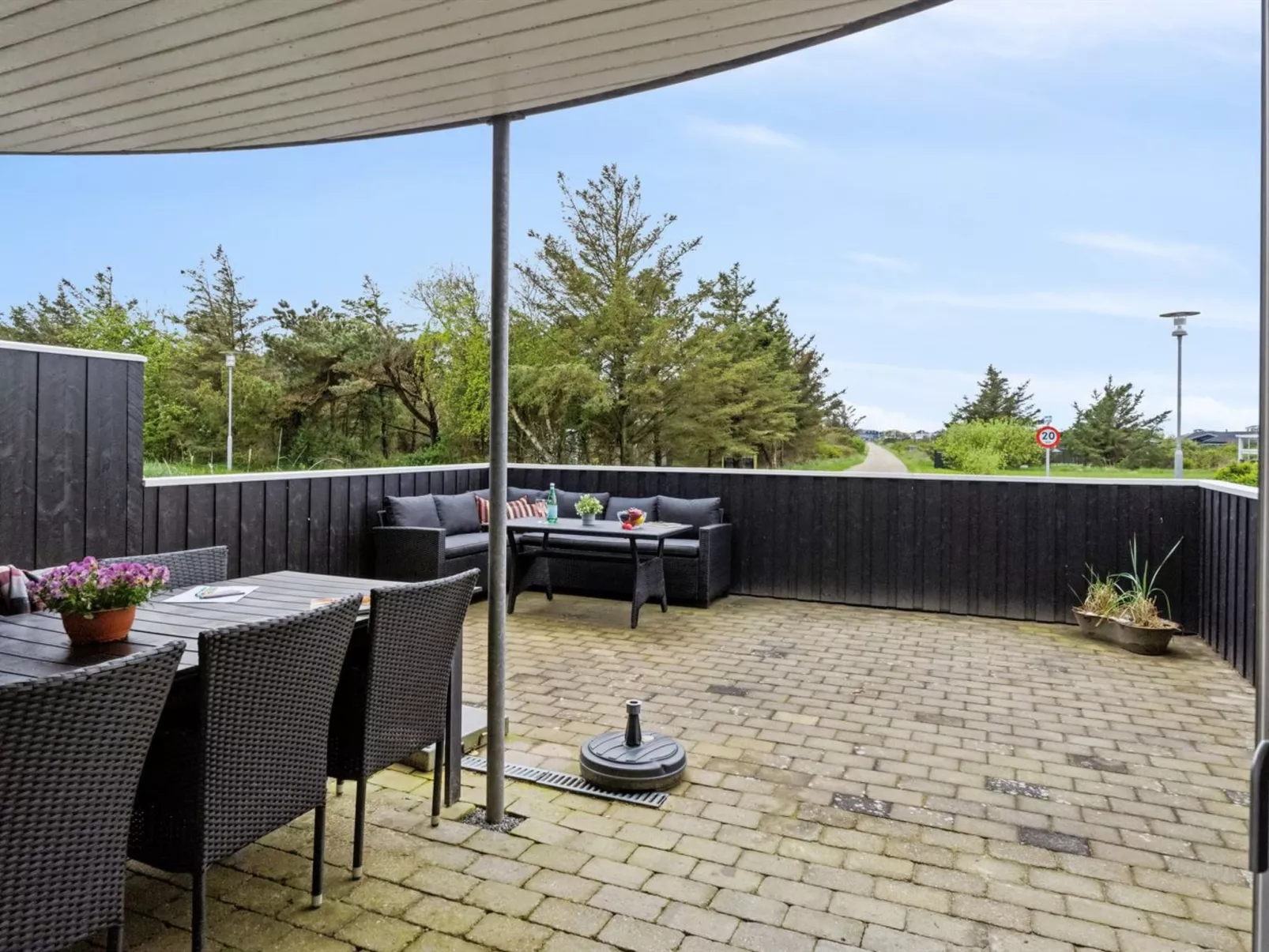 "Kiris" - 700m from the sea-Buiten