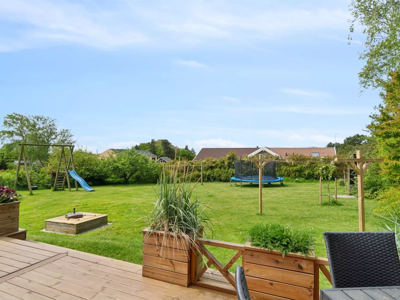 "Oskari" - 175m from the sea-Buiten