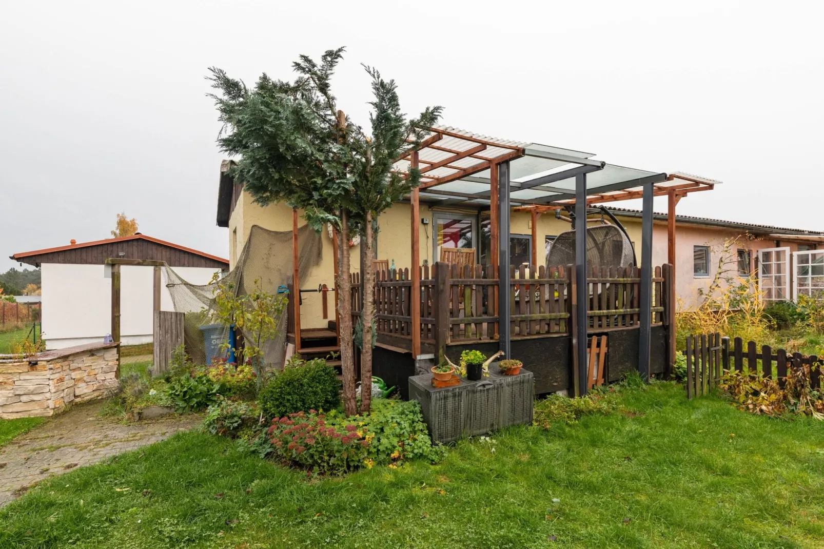 Ferienhaus am See - hundefreundlich-Buitenkant zomer