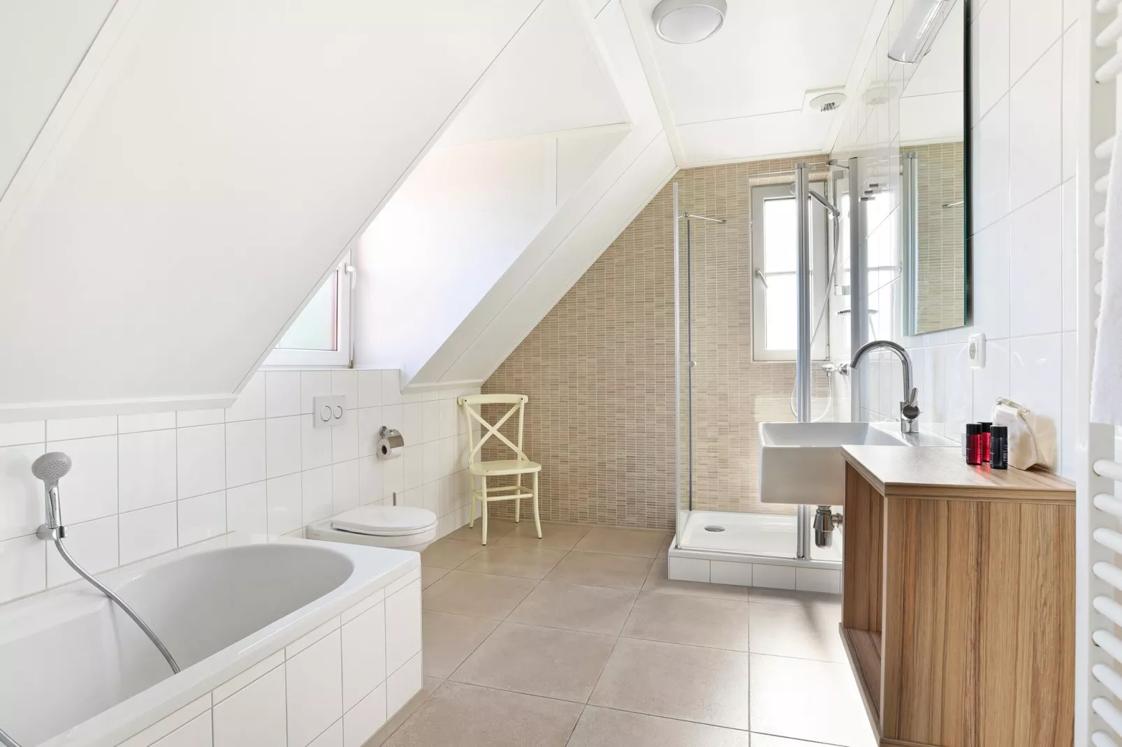 Strand Resort Nieuwvliet-Bad 12-Badkamer