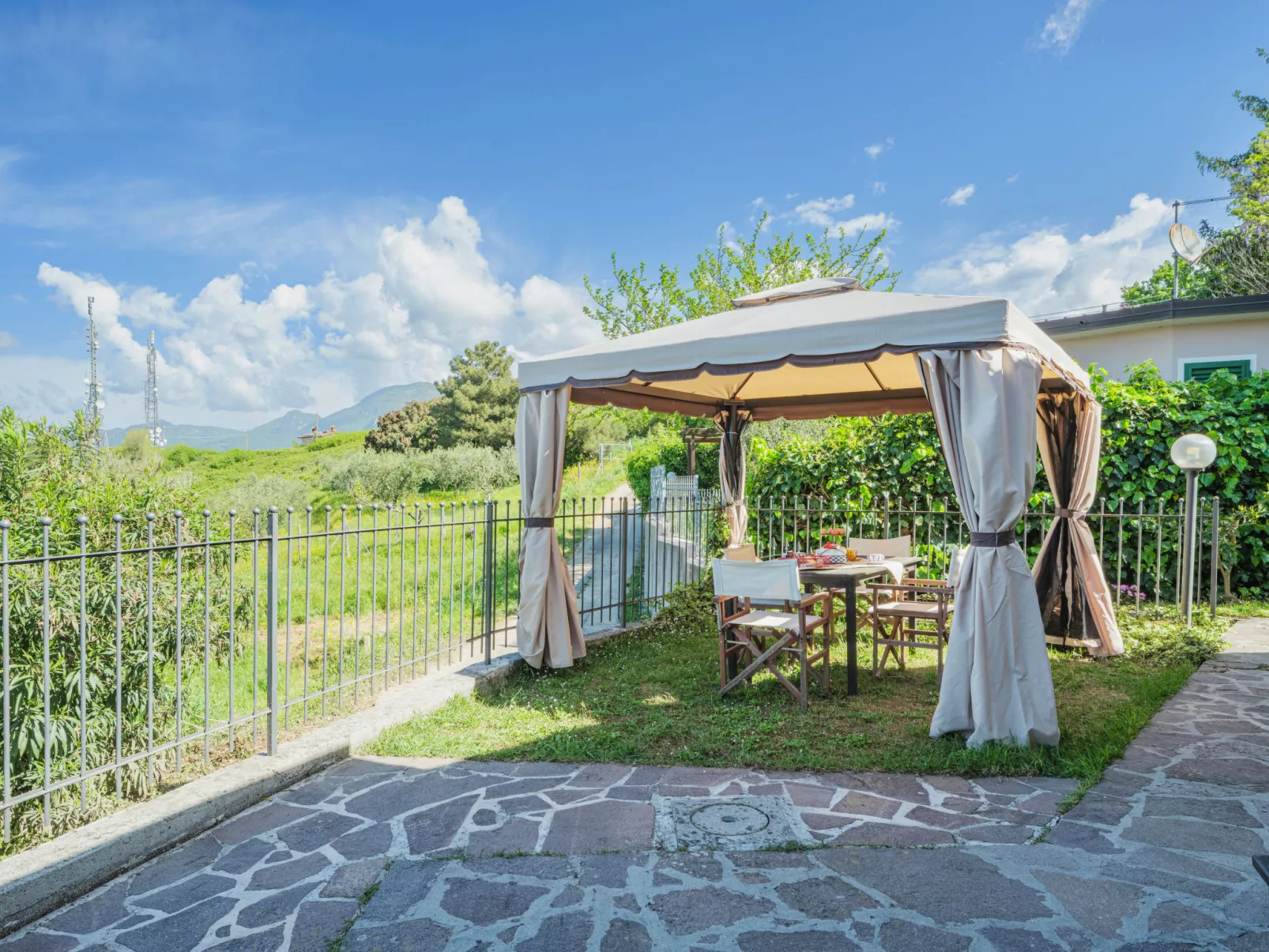 Casa Oasi con vista-Buiten