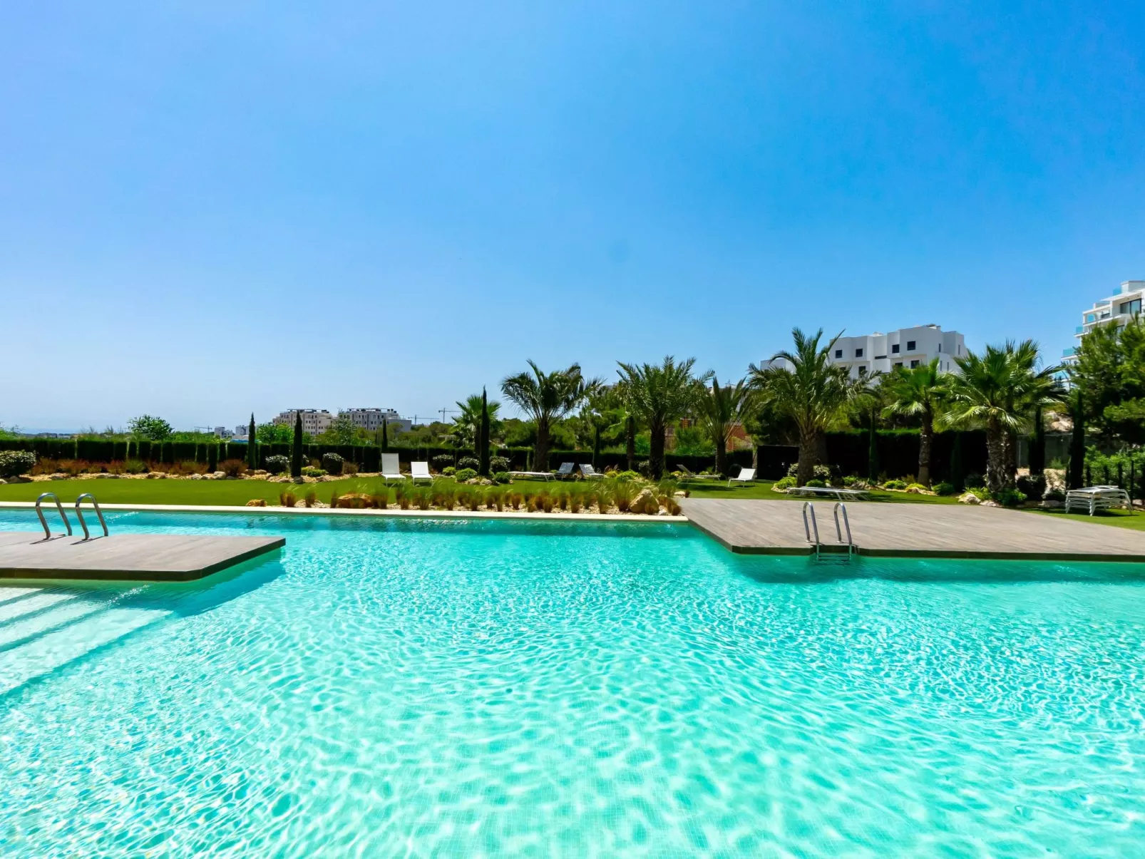 Las Colinas Golf & Country Club-Buiten