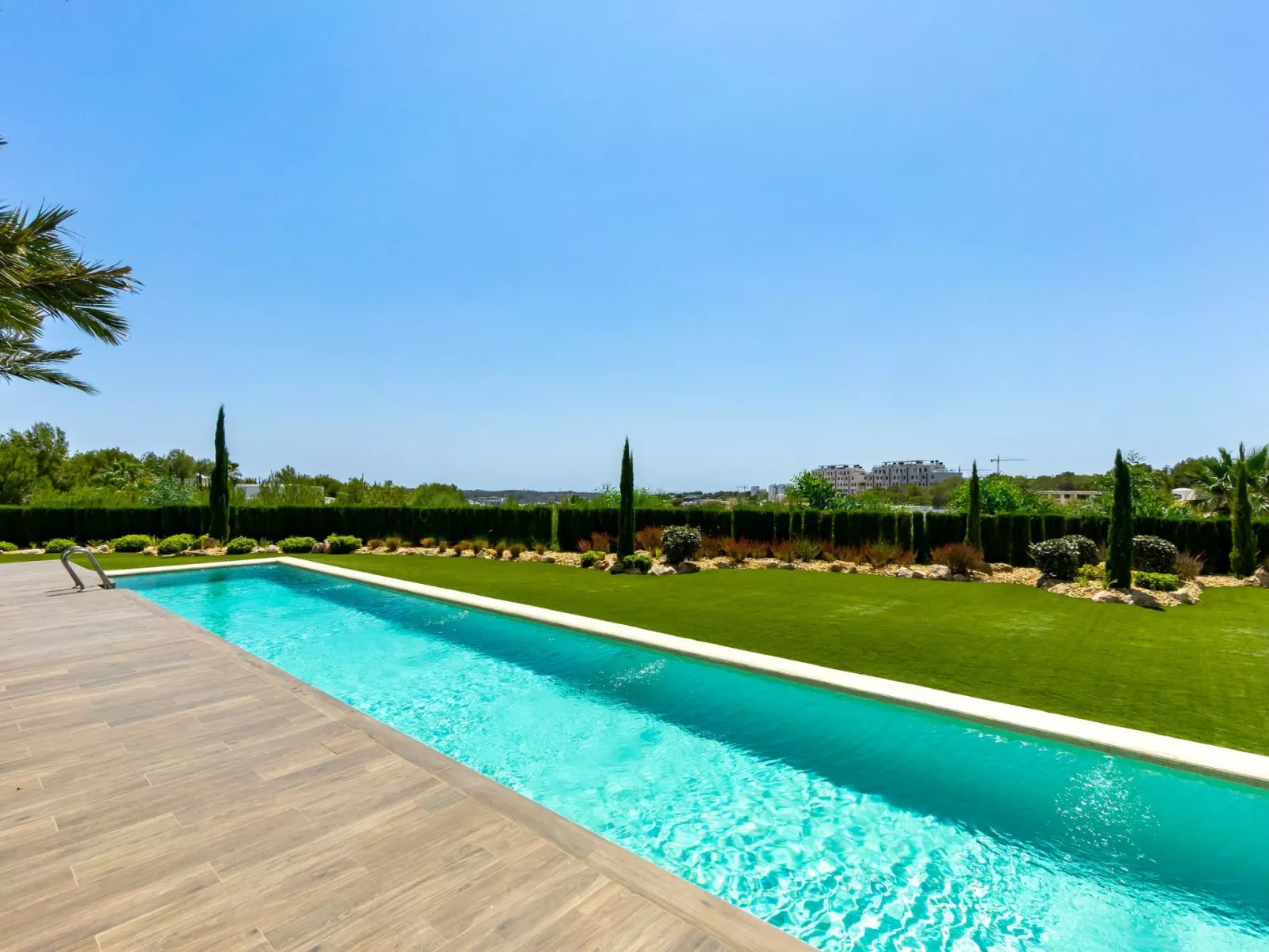 Las Colinas Golf & Country Club-Buiten