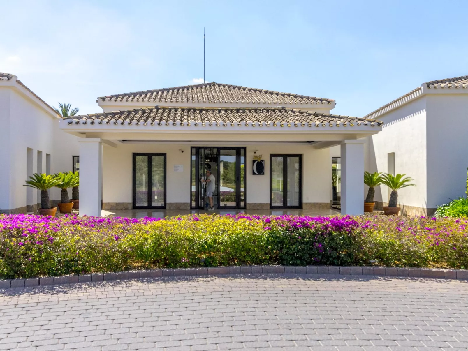 Las Colinas Golf & Country Club-Buiten
