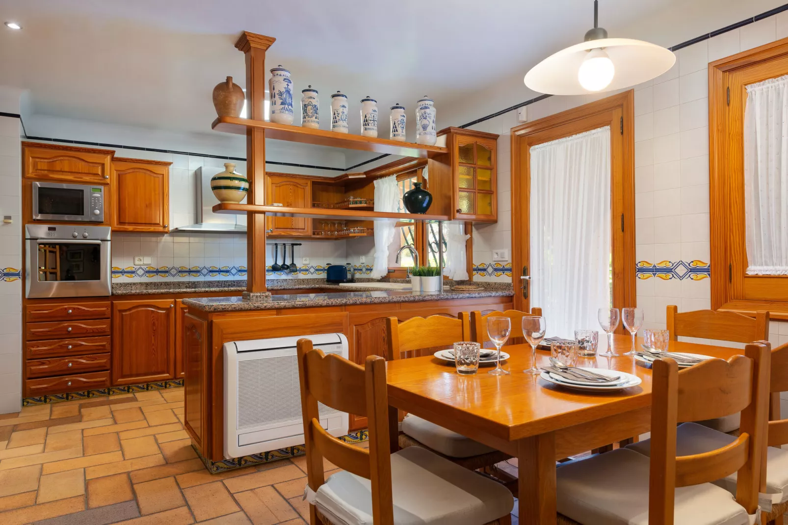 Mulholland Villa-Eetkamer