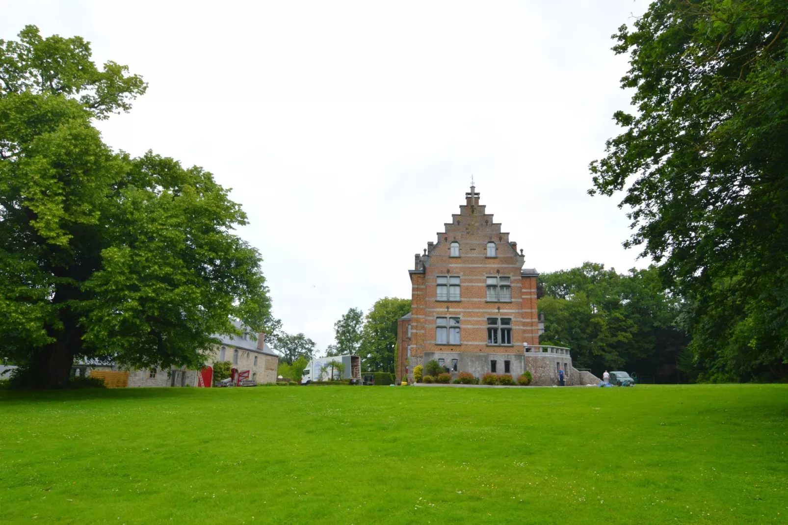 Le Vieux Tilleul du Château-Gebieden zomer 1km