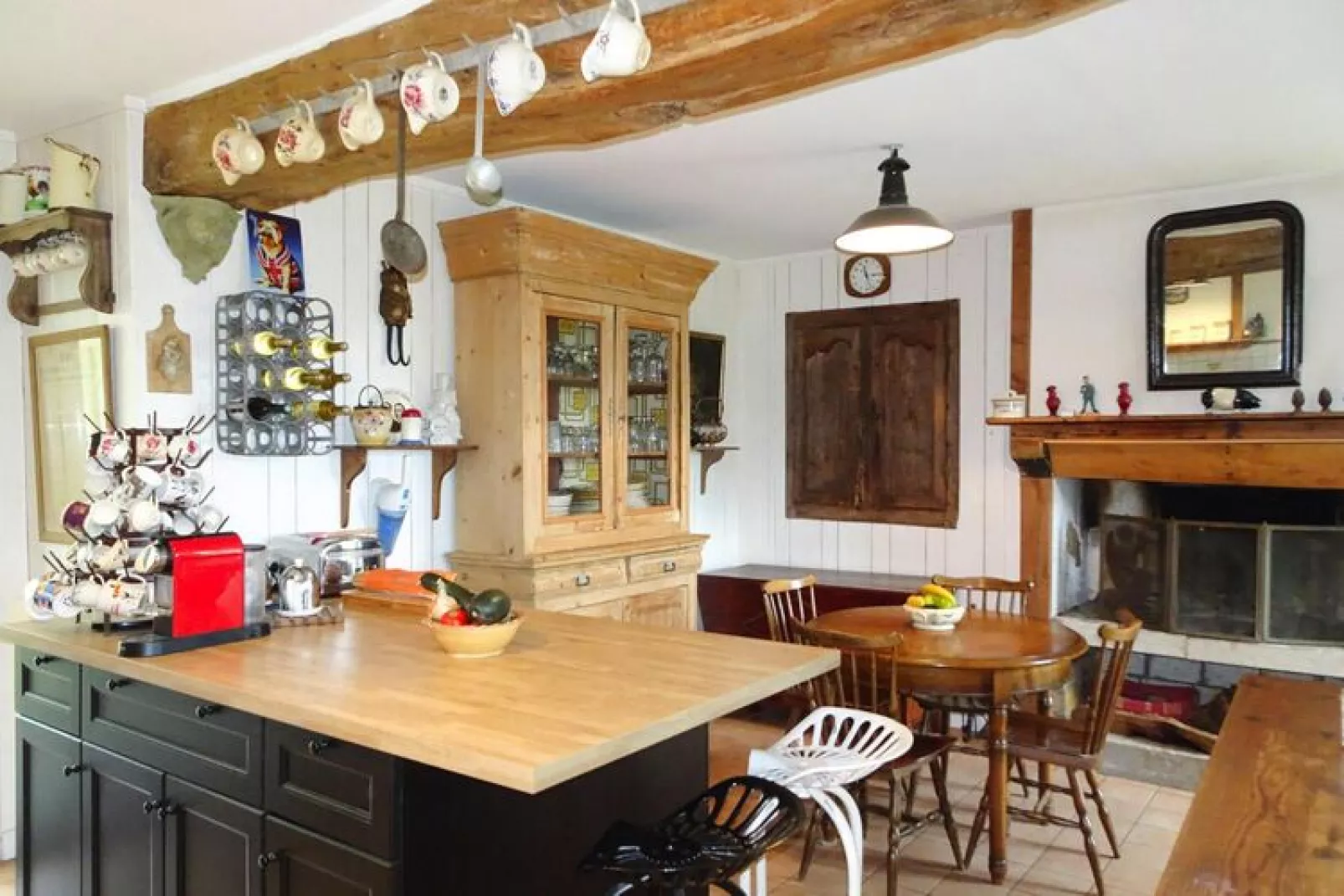 Country house Canville-la-Rocque-Keuken