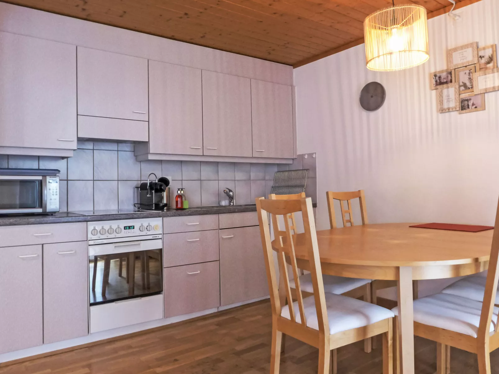 Bristol Apt.18-Binnen