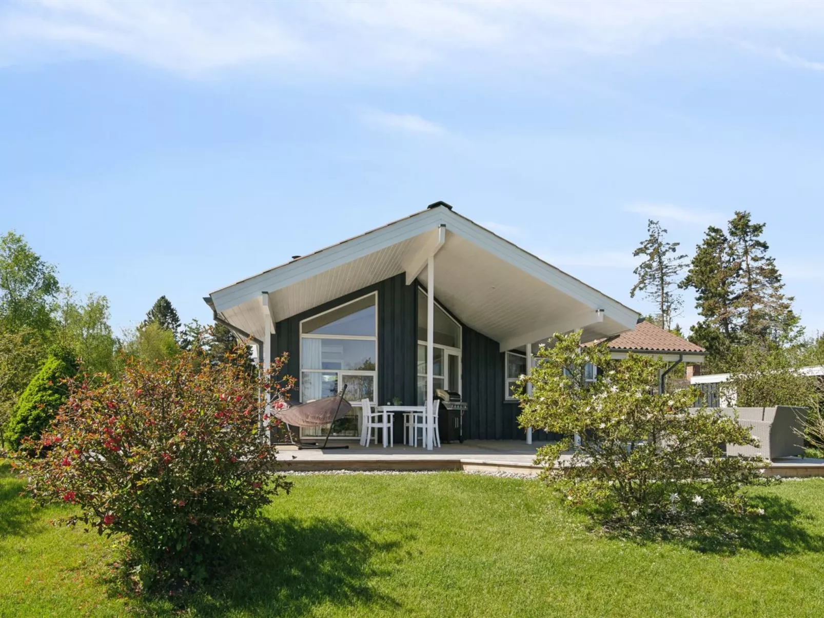 "Harald" - 300m from the sea-Buiten