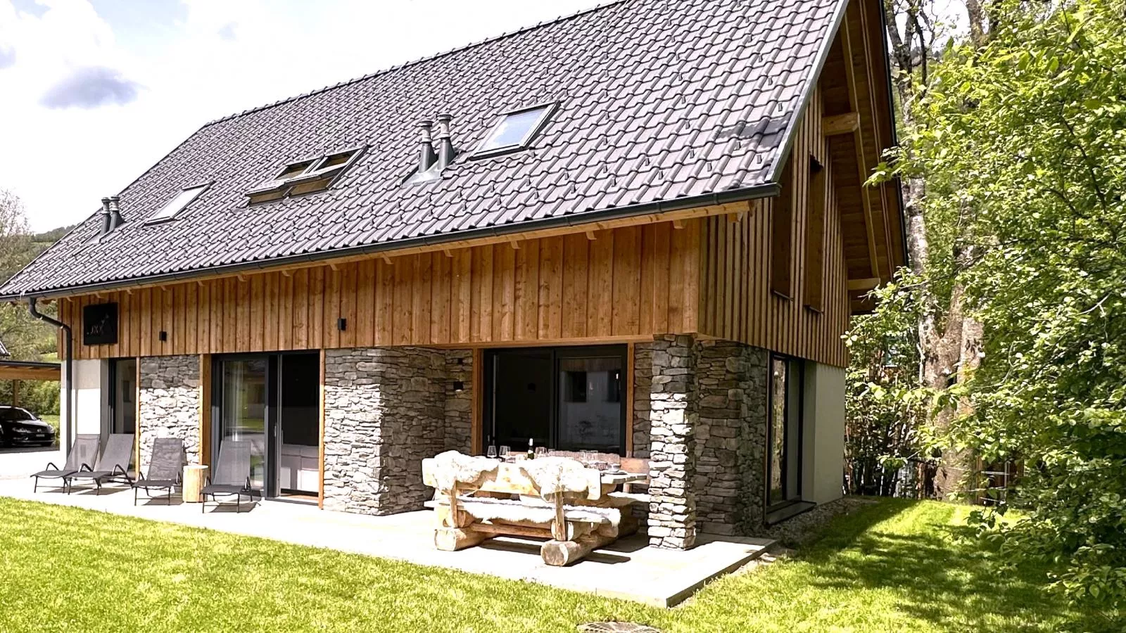 Mountain Chalet Luxx-Buitenkant zomer