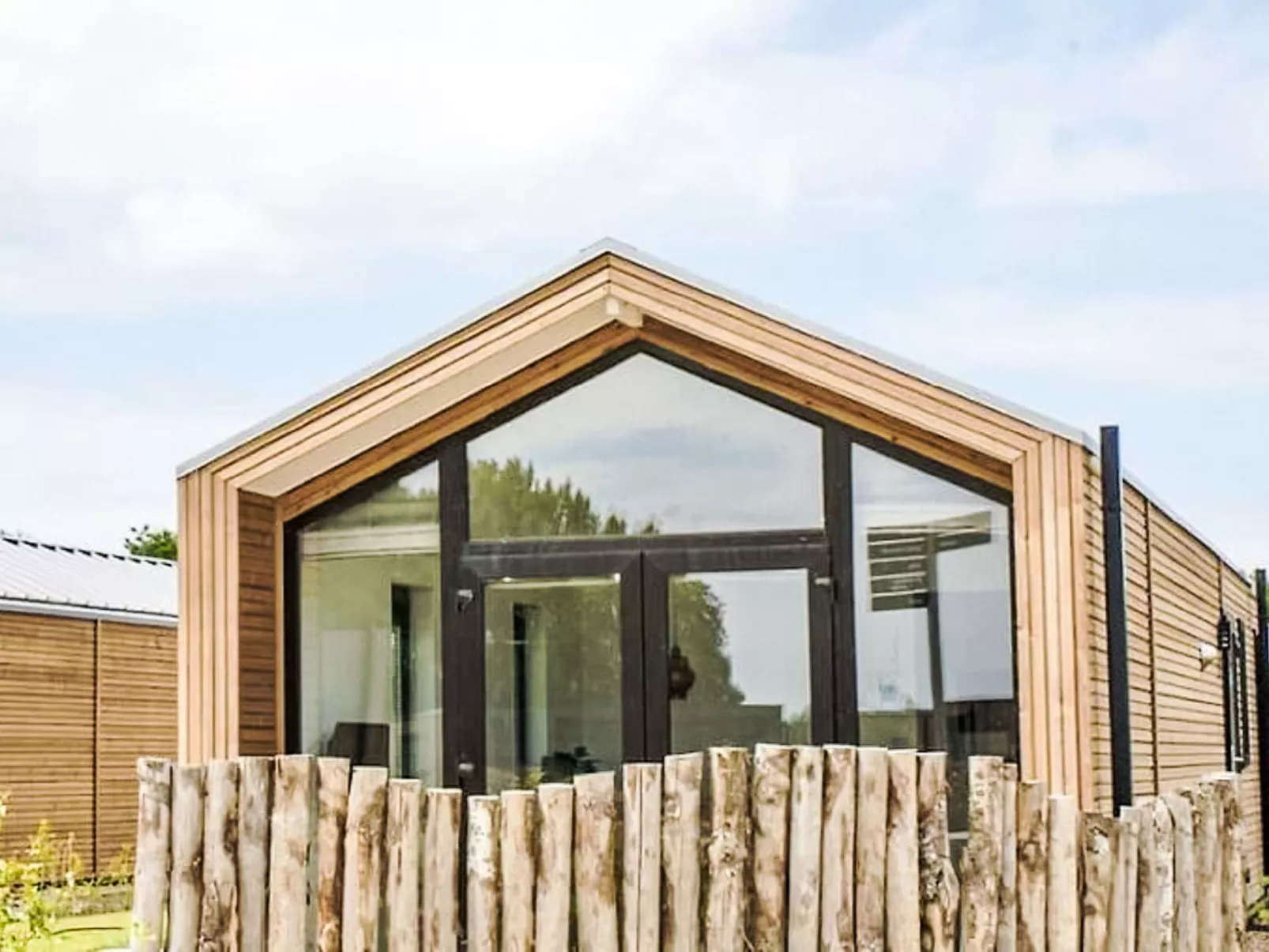 Cube Elite 6-Buiten
