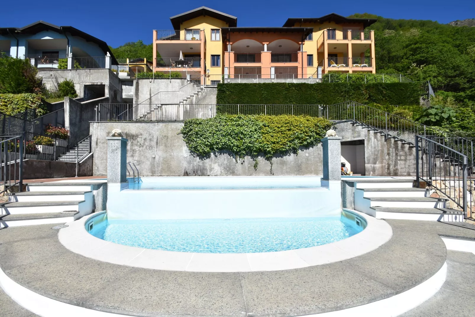 Vigneto E 24 - 6 pax-Terrasbalkon