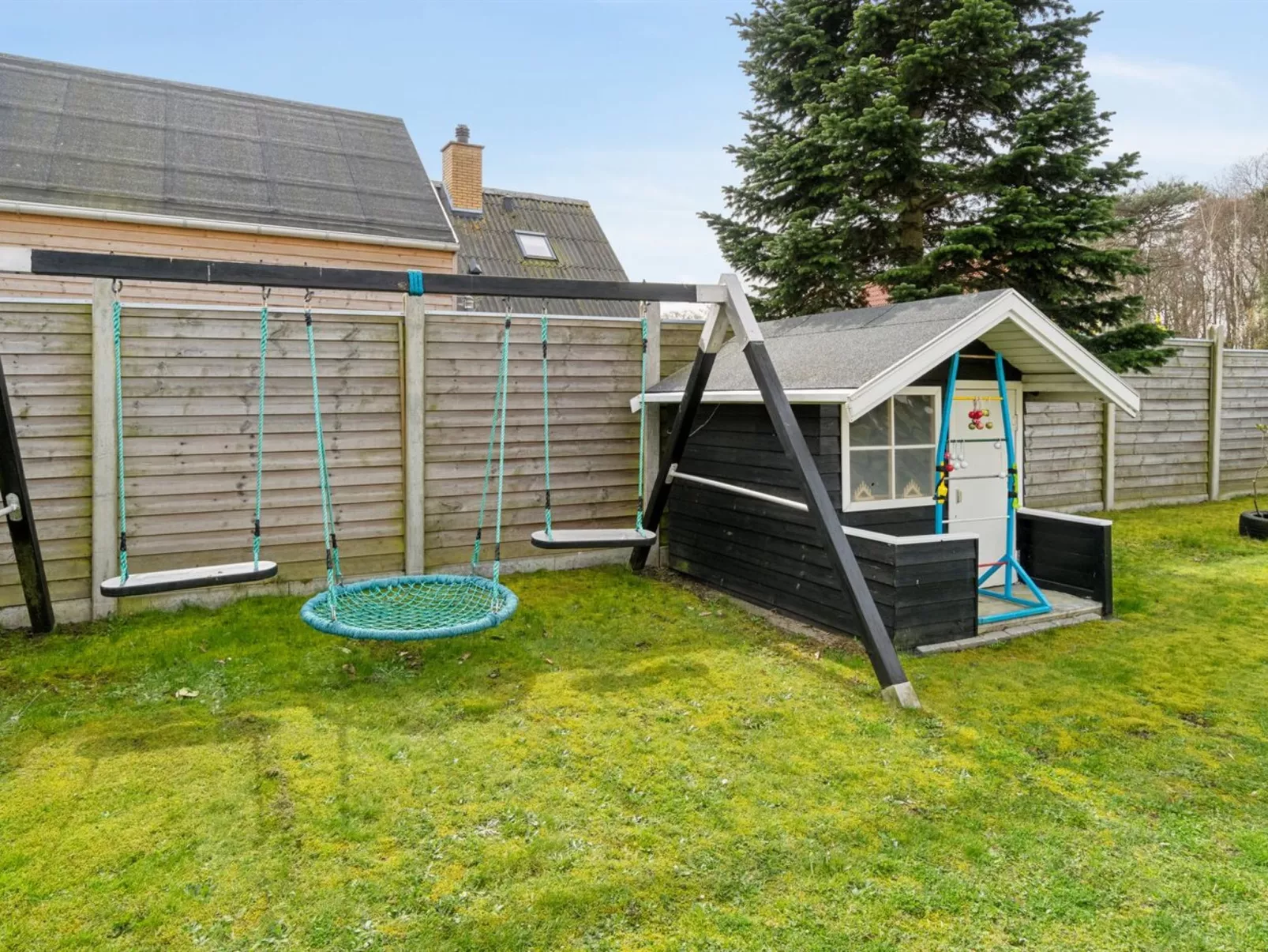 "Hristina" - 150m from the sea-Buiten