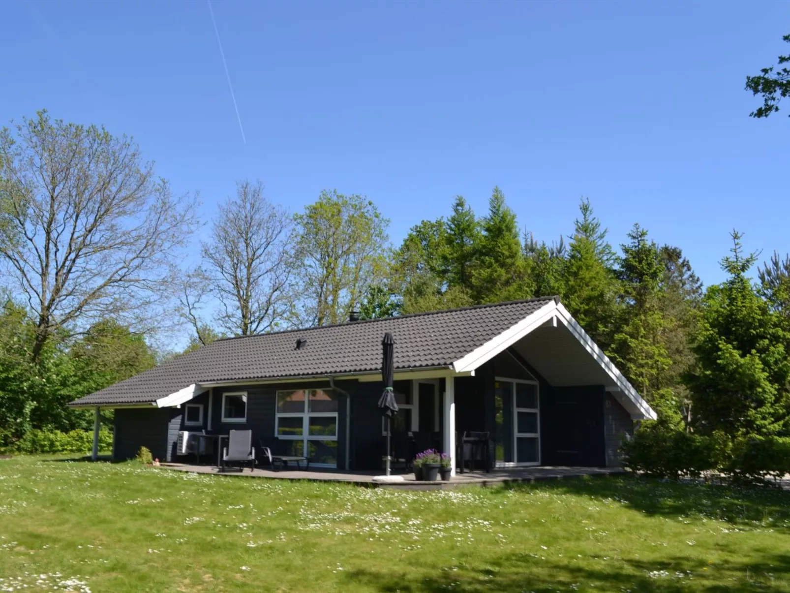 "Jette" - 30km from the sea-Buiten