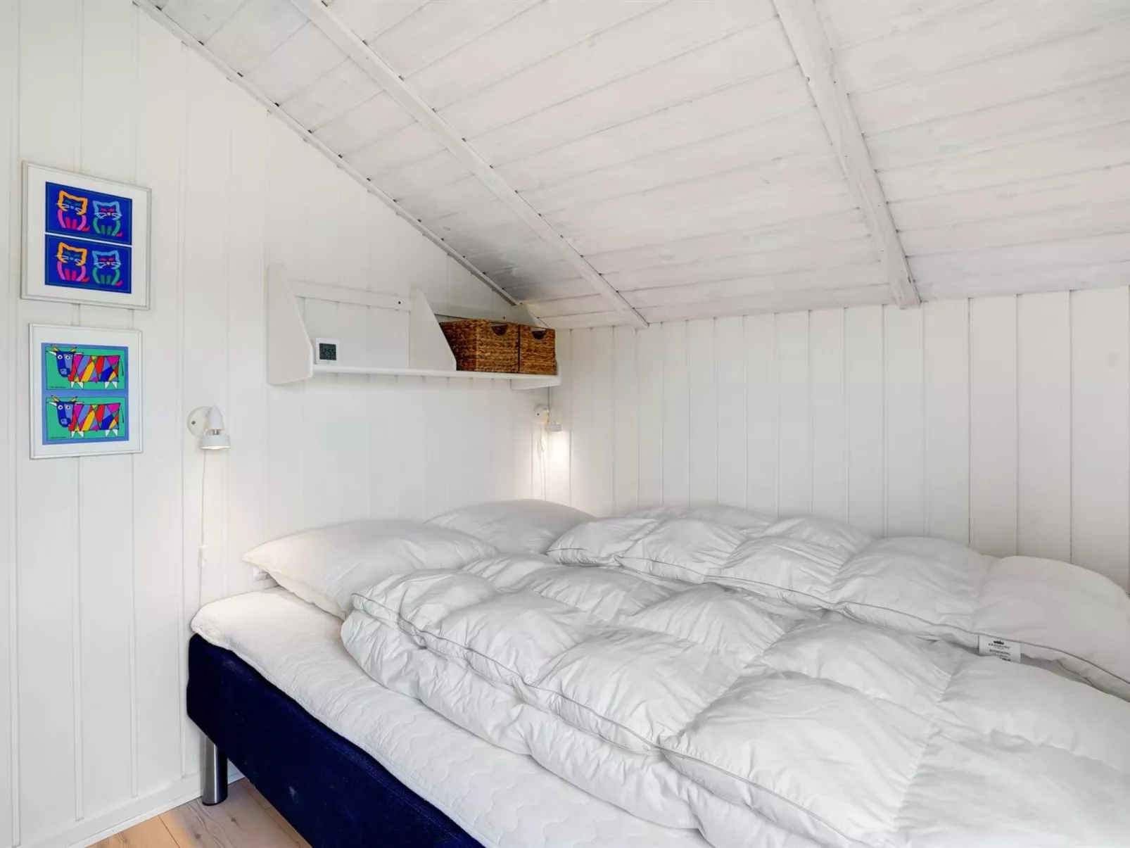 "Hariet" - 300m from the sea-Binnen
