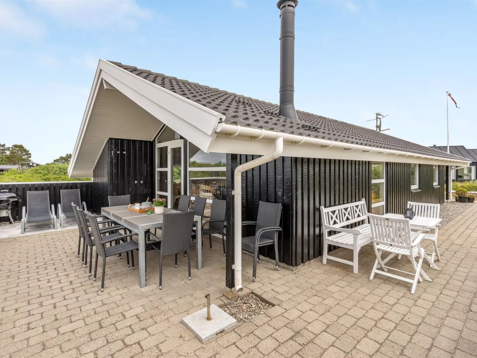"Hariet" - 300m from the sea-Binnen