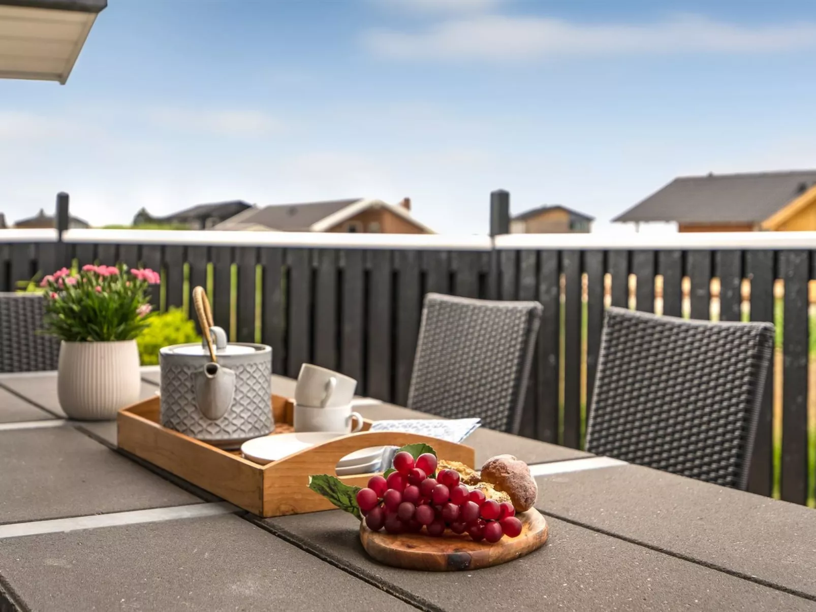 "Hariet" - 300m from the sea-Buiten
