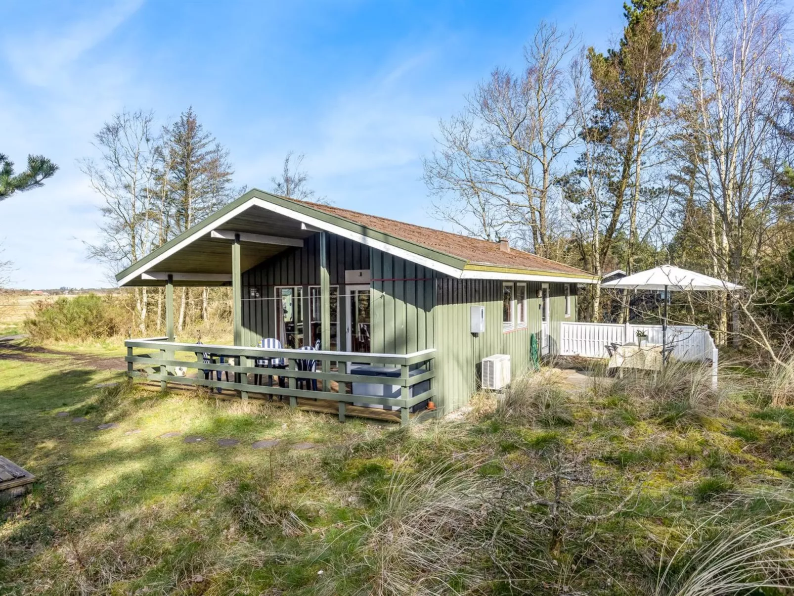 "Bedri" - 150m from the sea-Buiten