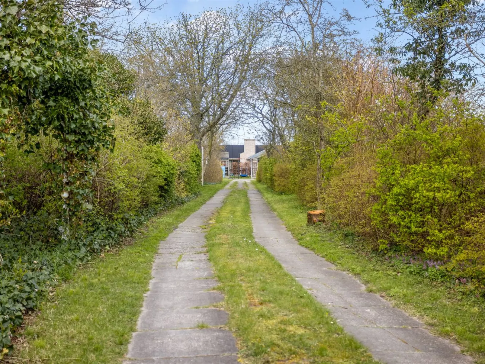 "Henri" - 400m from the sea-Buiten