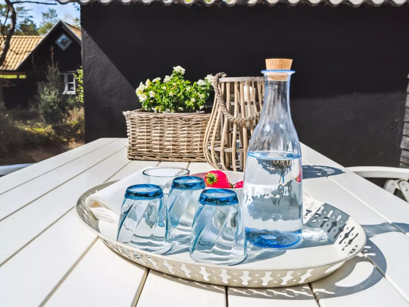 "Eine" - 150m from the sea-Buiten
