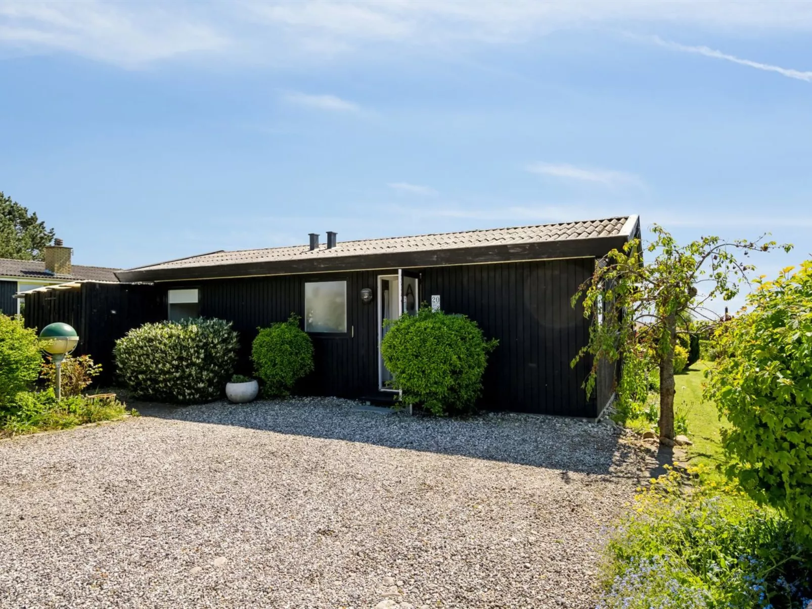 "Manfred" - 250m from the sea-Buiten