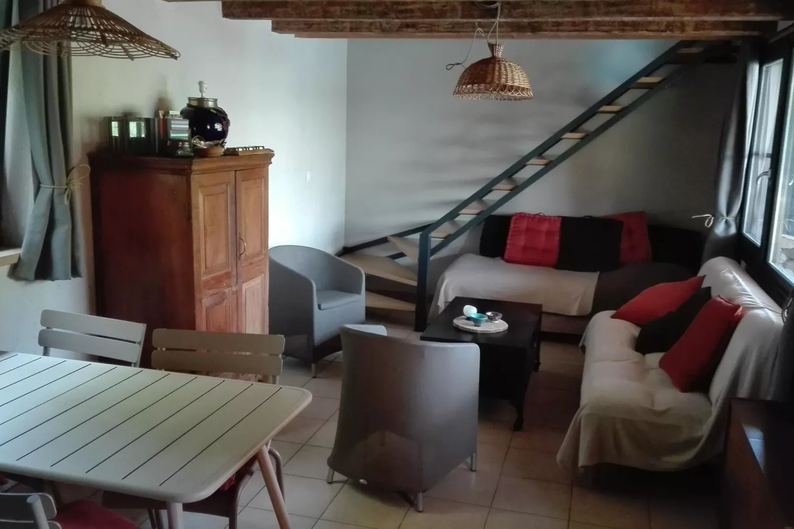 Gîte "Au bord de l'Eau "-Woonkamer