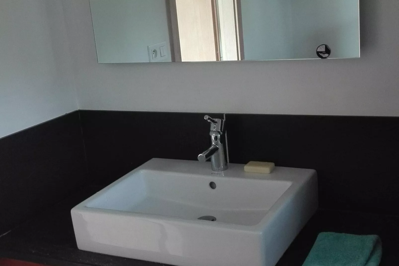 Gîte "Au bord de l'Eau "-Badkamer