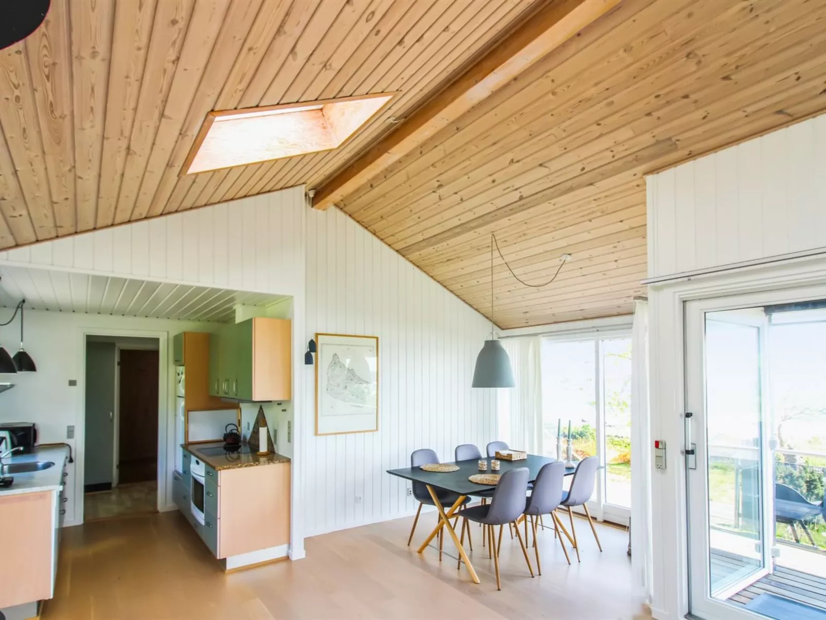 "Berngerus" - 25m from the sea-Binnen