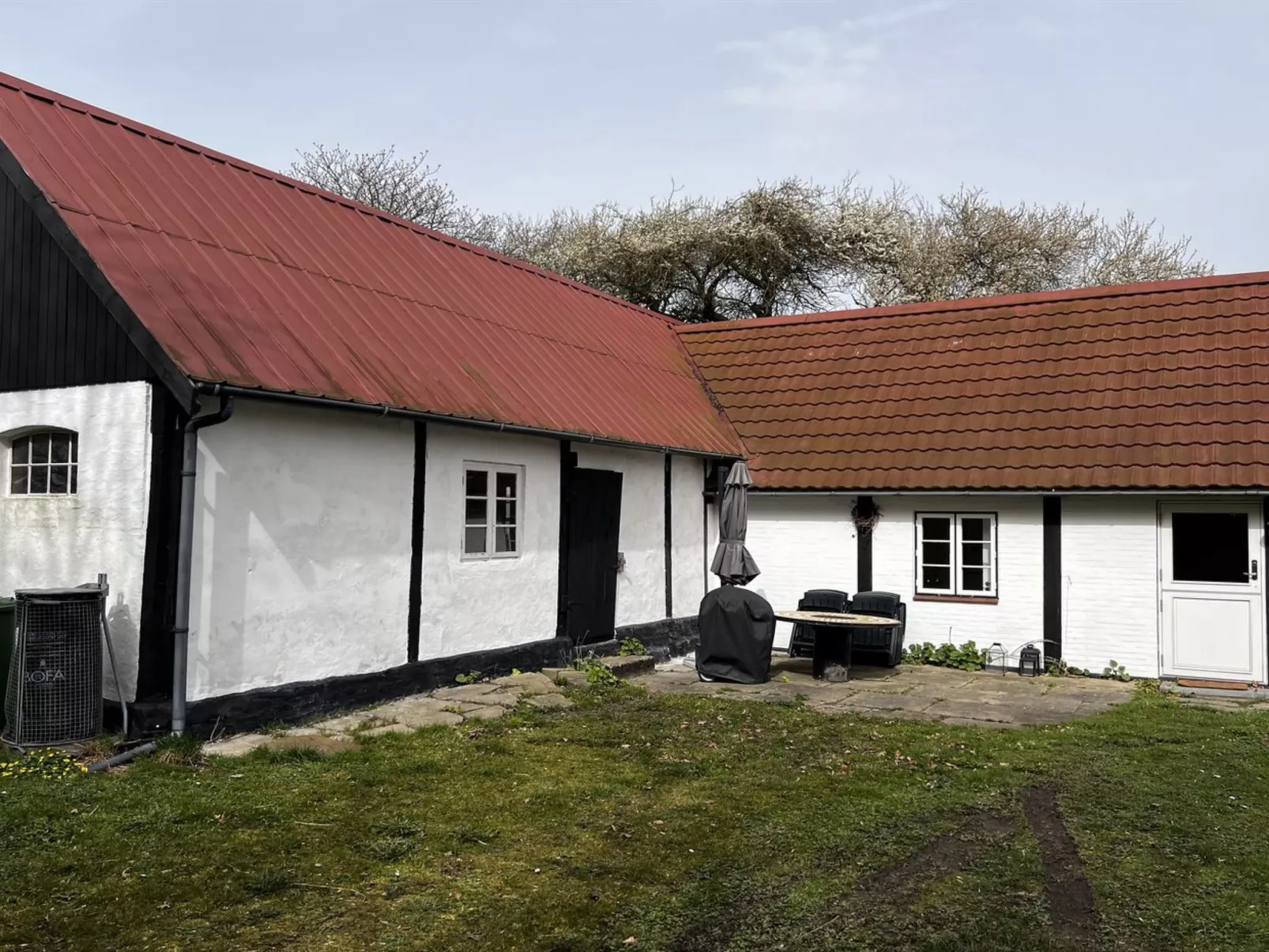 "Héléne" - 2.4km from the sea-Buiten