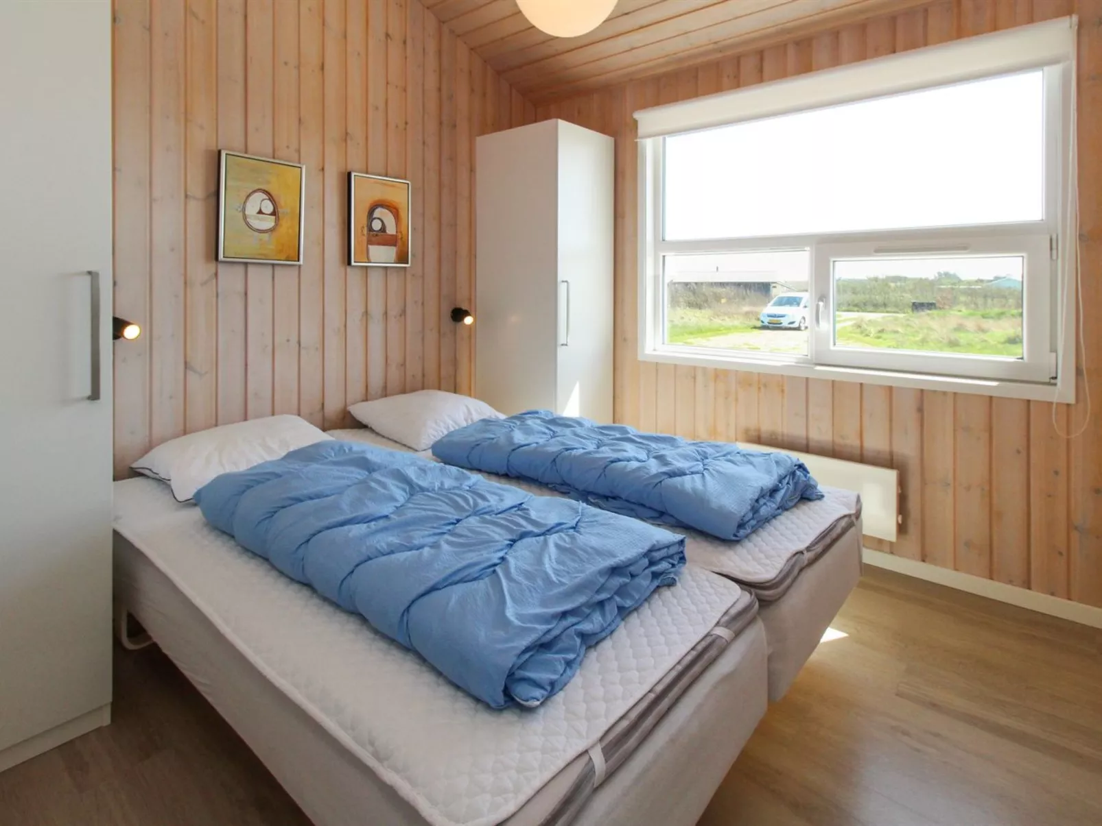 "Lennart" - 300m from the sea-Binnen