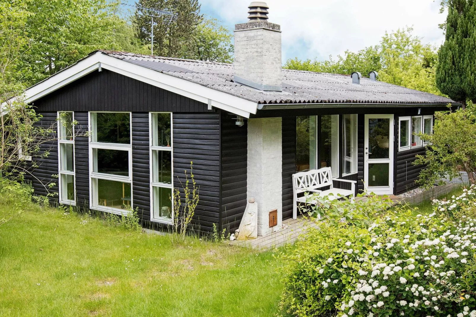 4 sterren vakantie huis in Dronningmølle-Buitenlucht