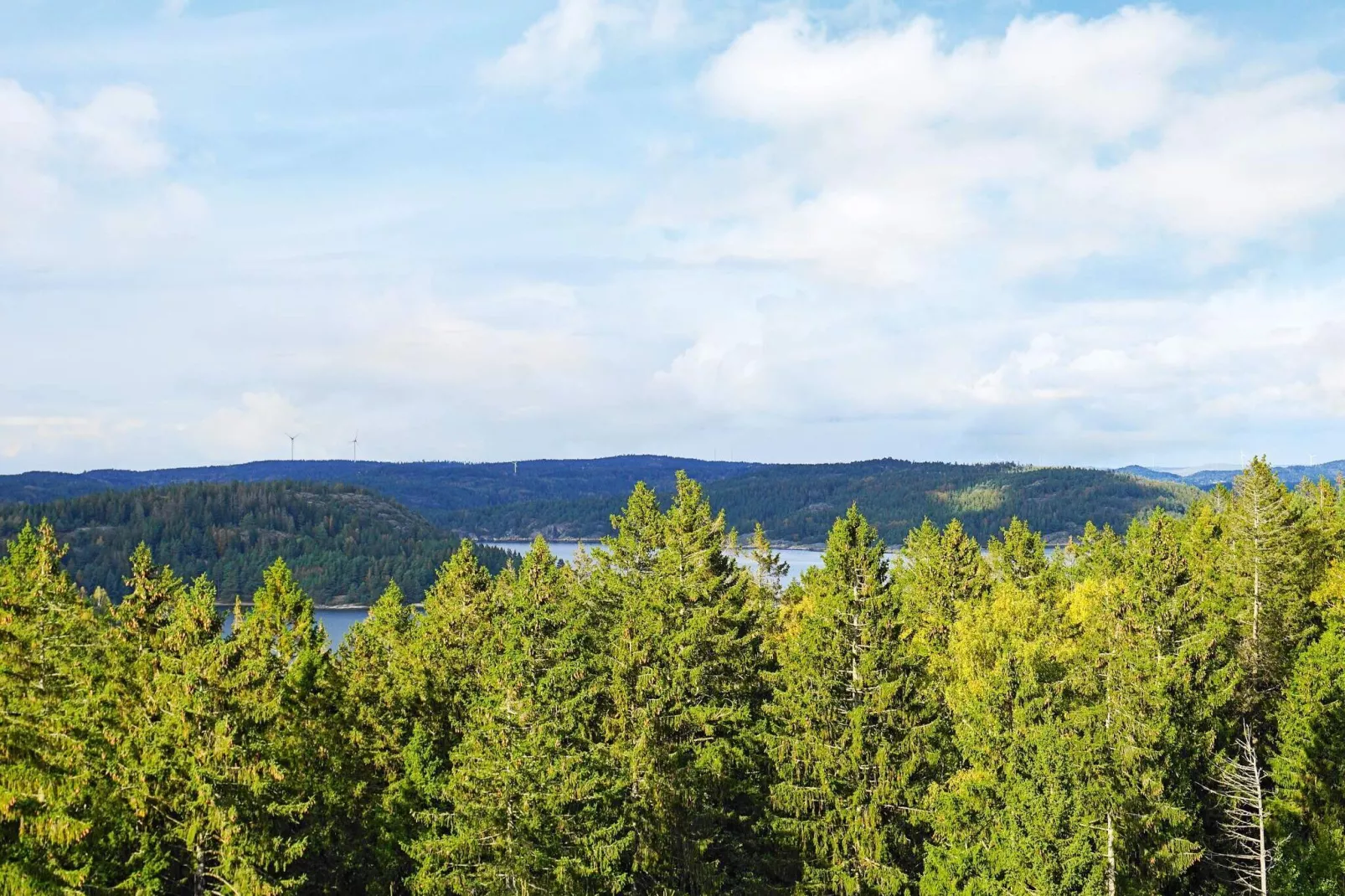 4 sterren vakantie huis in HENåN-Waterzicht