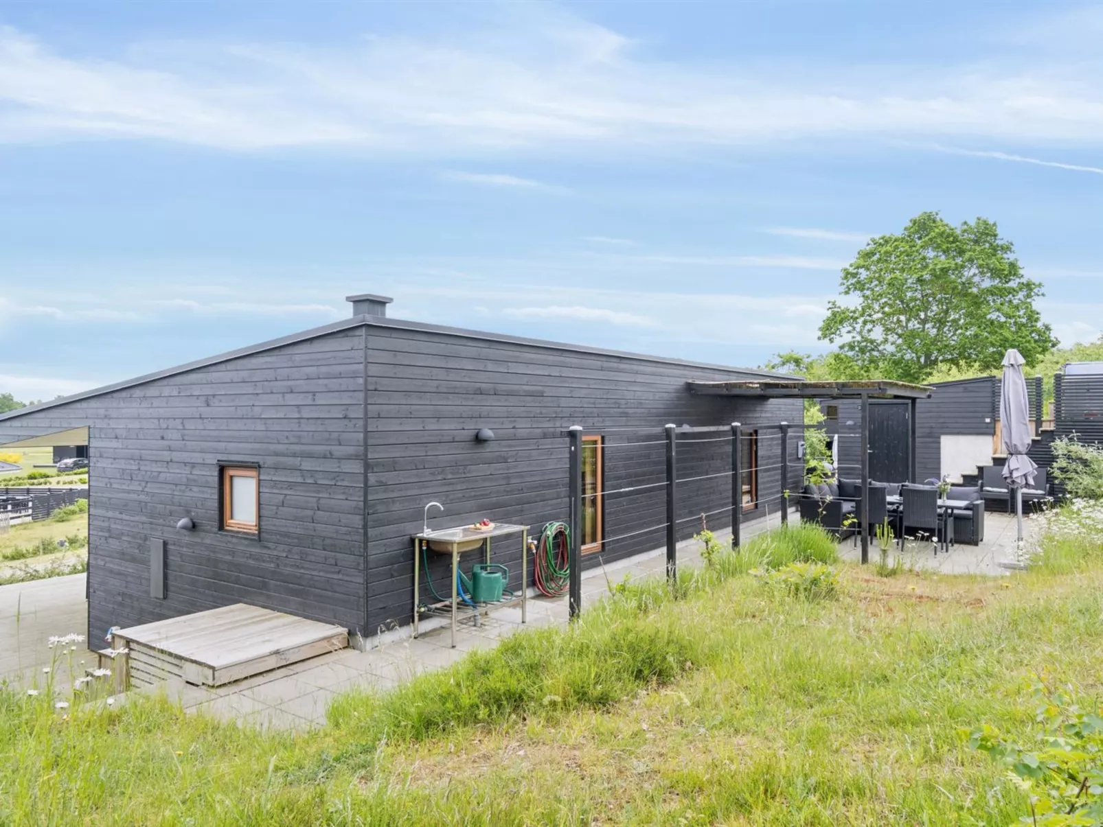 "Eila" - 400m from the sea-Buiten
