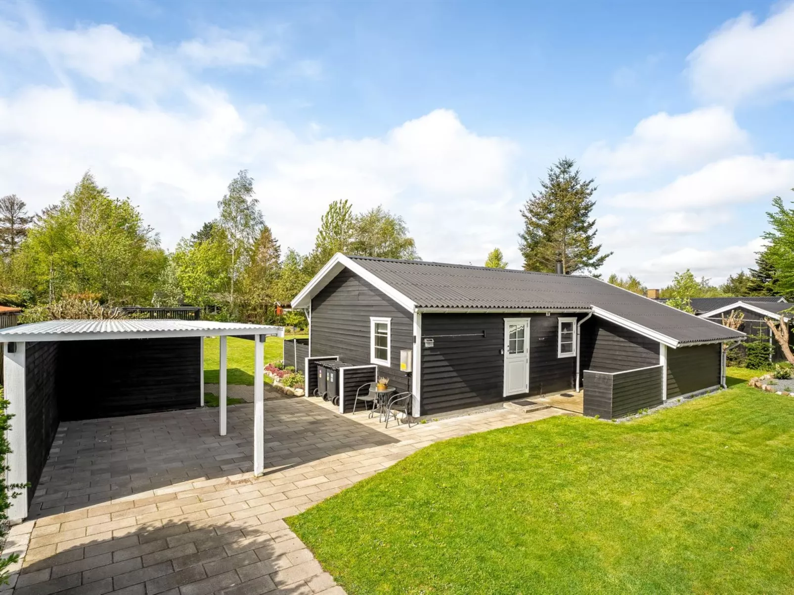 "Dania" - 500m from the sea-Buiten