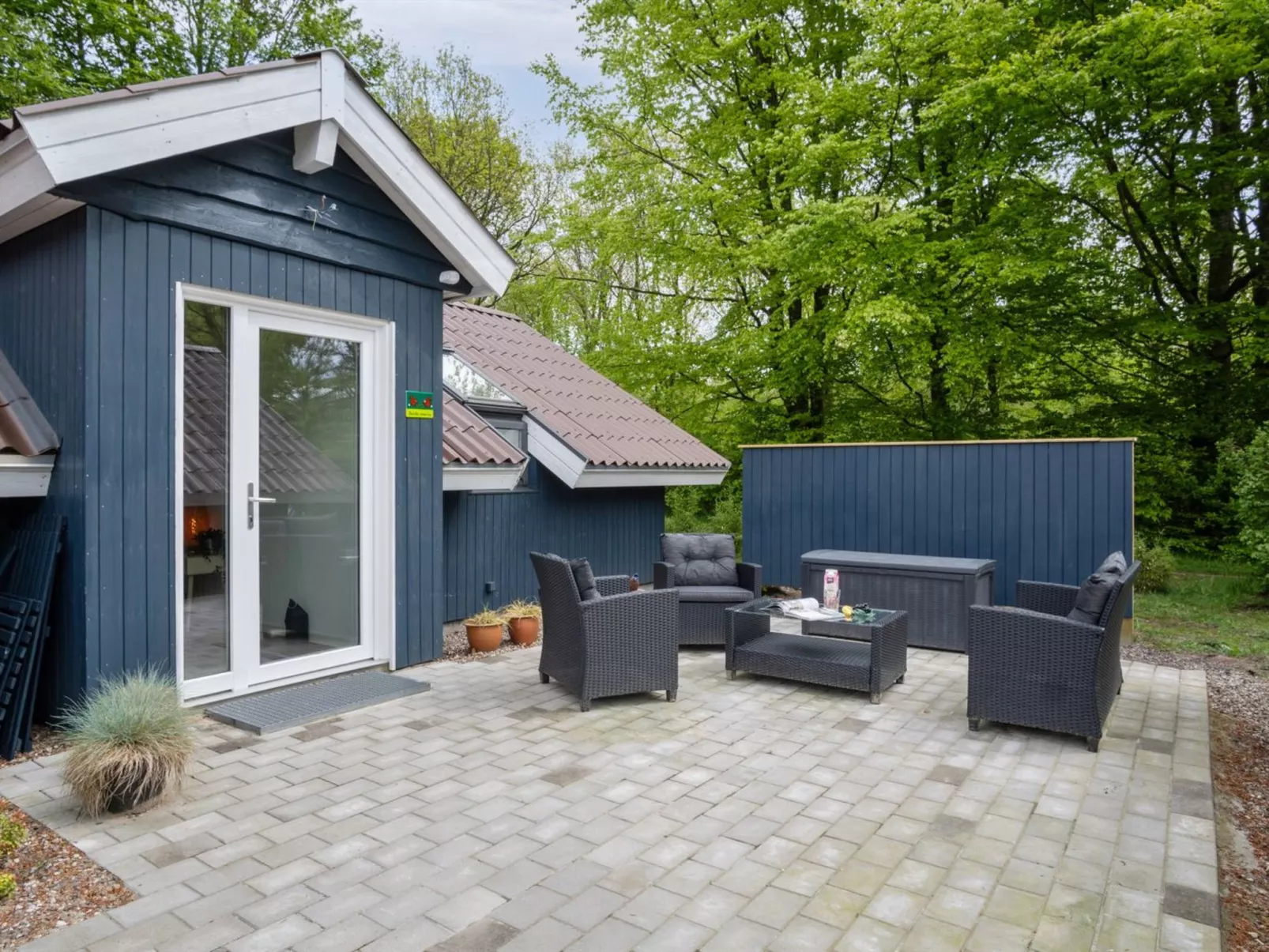 "Fenna" - 30km from the sea-Buiten