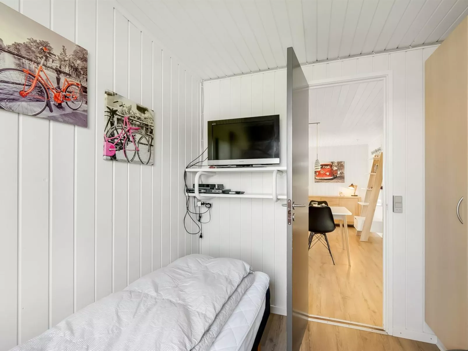 "Lill" - 50m from the sea-Buiten