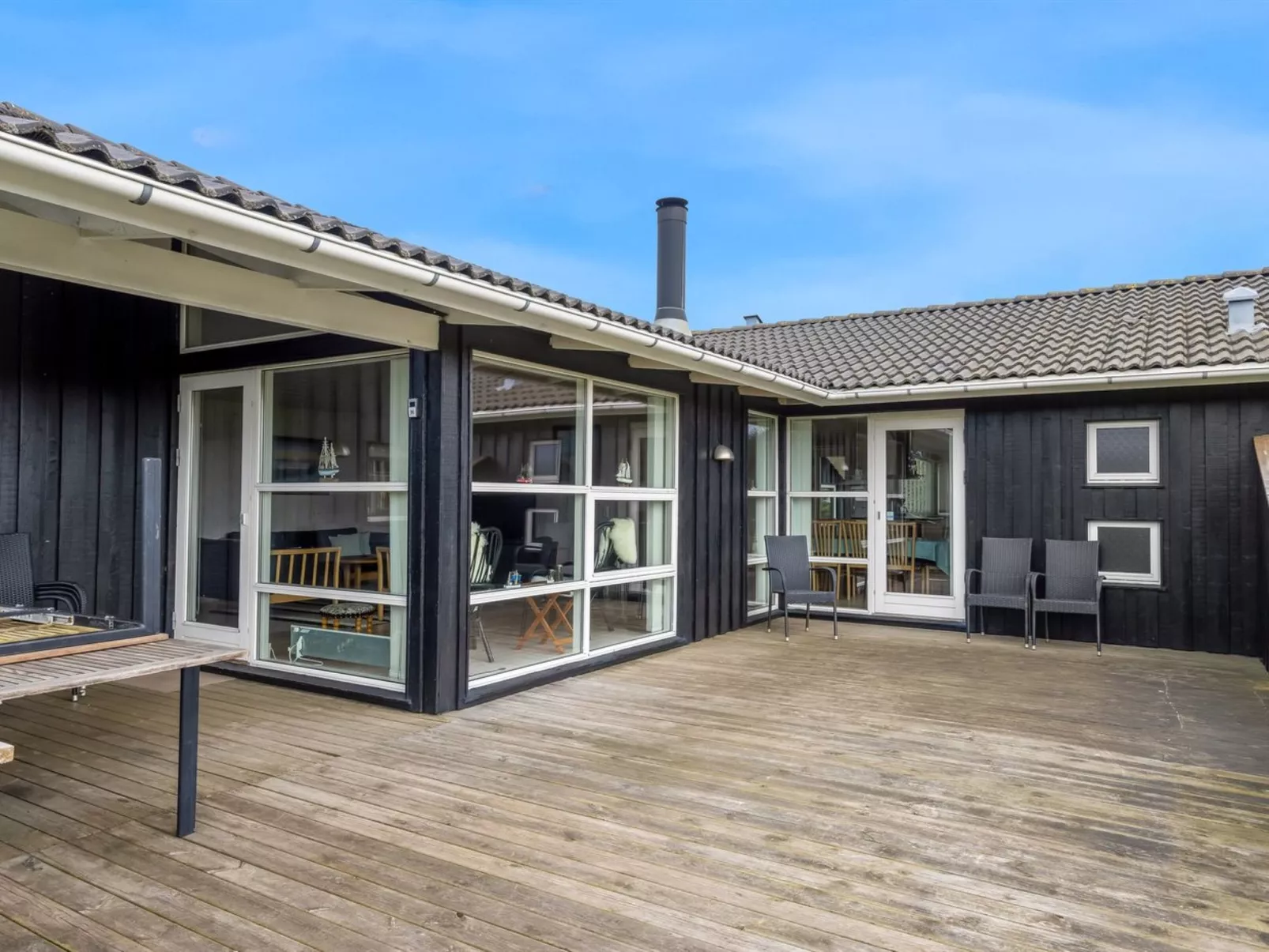 "Juris" - 950m from the sea-Buiten