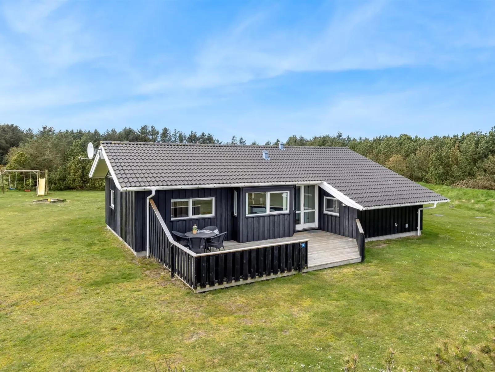 "Juris" - 950m from the sea-Buiten