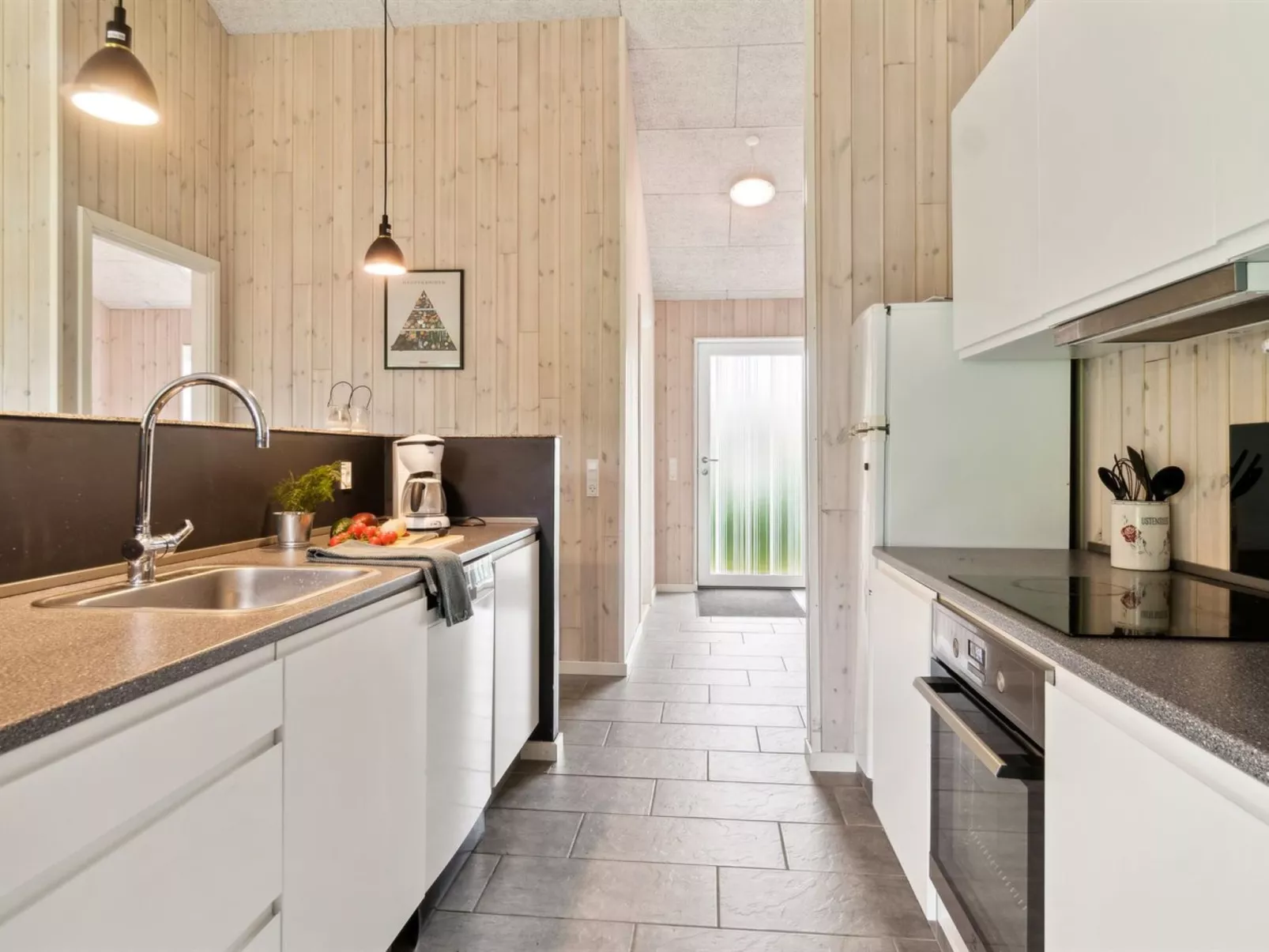 "Dorreth" - 3.2km from the sea-Binnen