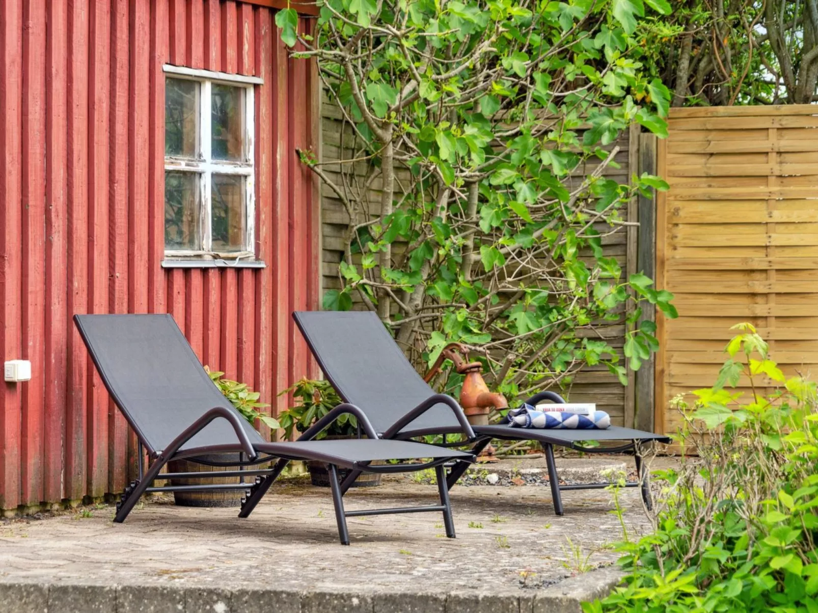 "Sira" - 25m from the sea-Buiten