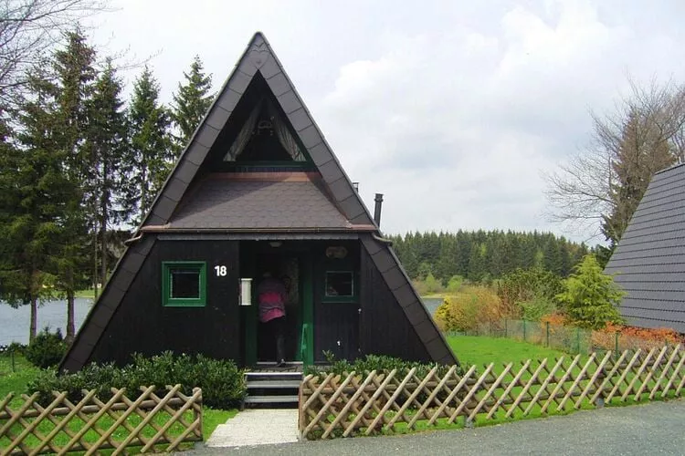 Typ B - Kaminhaus Haustierfrei-Buitenkant zomer
