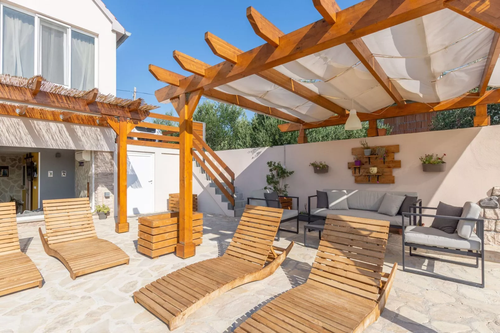 Tare Holiday Home-Terrasbalkon